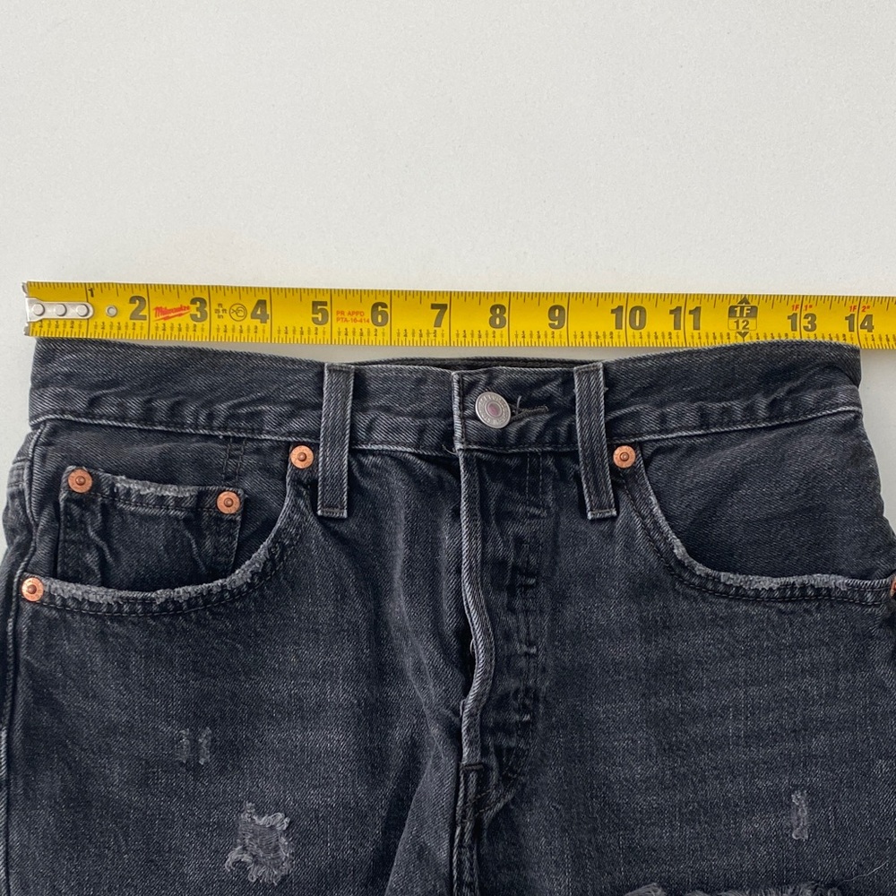 Levi’s 501 Edgy Black Frayed Denim Shorts - Picture 7 of 9